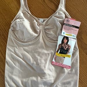 Silks shaper cami tamer